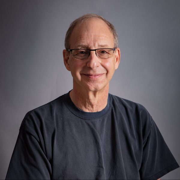 Headshot Andrew Moiseff