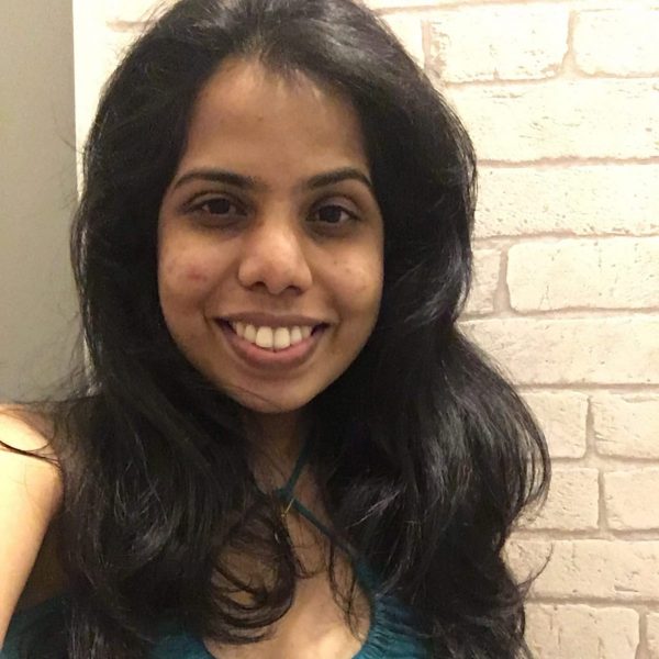 Headshot of Chamalka de Silva