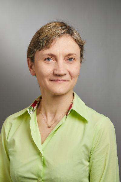 Headshot Elena Gracheva