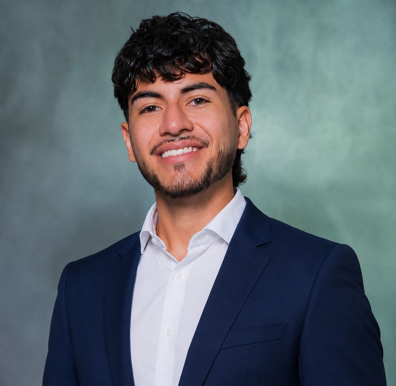 Headshot Luis Rendon-Orozco